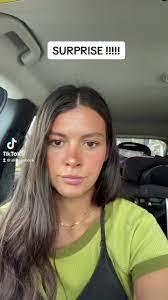 Roberta Bock's Instagram, Twitter & Facebook