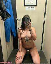 Belfast Nude OnlyFans Leaked Photo #3 - TopFapGirls