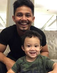 Hairul azreen shared a memory. Hairul Azreen Pernah Jadi Budak Rempit Hidup Susah Iluminasi