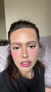 Mia Hyde (@miahydee)