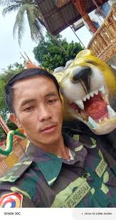 KKuv Hmongxong shared a memory.