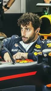 hungaroring i love two 2 curly boys daniel ricciardo daniel formula 1