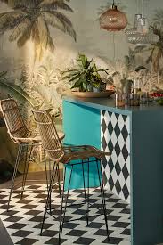 Idee Deco Oser Le Mix Entre Jungle Et Chic Idee Deco Cuisine Rustique Idee Deco Cuisine Ouverte