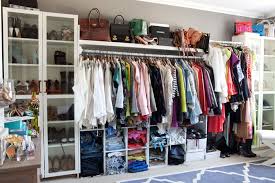 It was dreamed up in 1978 by an ikea designer called gillis lundgren who sketched it on the back of a napkin, worried that he would forget it. Billy Bookcase Shoe Storage Hack Novocom Top