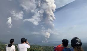 Ash was spewed up to 14km into the air following the initial eruption on. Taal Volcano Eruption Hazardous Eruption Set To Hit Philippines Within Hours World News Express Co Uk