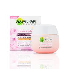 Buy this sheet mask to revitalize your skin in just 15 minutes! Garnier Sakura White Whitening Serum Cream Spf 21 50ml