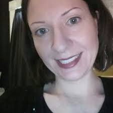 Gloria Schaefer's Instagram, Twitter & Facebook