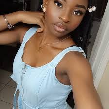 Feli Nandi styled Namibian President 'Madam Ndemupelila Netumbo  Nandi-Ndaitwah' this morning, showcasing the beautiful 'Muskana weMarokwe'  look! 🇦🇴 Cc : @feli_nand