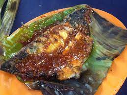 Resep ikan nila bakar dan saus kecap manis pedas? Medan Ikan Bakar Alai Crystal Bay Melaka Saji My