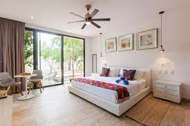 Berikut contoh gambar model keramik lantai motif kayu rumah minimalis terbaru sebagai inspirasi memilih motif lantai kayu yang tepat untuk dekorasi keramik merupakan salah satu dari bagian dekorasi rumah yang memberi kesan rumah elegan dan menarik. Tulum Luxury Apartment At Central Park By Los Amigos Spa Gym Tulum Harga Terkini 2021