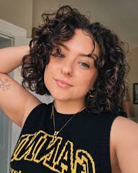 come with me to adopt an unwanted Teddy?! 🧸looking for a new home?! (yes  my heart hurts 🥲) I found out about this GORGEOUS brand  @lovedbefore_london who give them all a spa