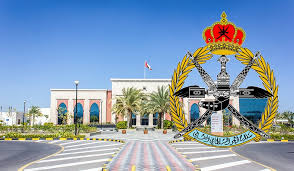 دشن ولي العهد نائب رئيس مجلس الوزراء وزير الدفاع، في السعودية، الأمير محمد بن سلمان، مشروعات سكنيّة، وطبيَّة لمنسوبي وزارة الدفاع في عدد من مناطق المملكة. Ø³Ù„Ø·Ù†Ø© Ø¹Ù…Ø§Ù† ÙˆÙØ§Ø© Ø·ÙŠØ§Ø± Ø¹Ø³ÙƒØ±ÙŠ Ø£Ø«Ù†Ø§Ø¡ Ù…Ù‡Ù…Ø© ØªØ¯Ø±ÙŠØ¨ÙŠØ©