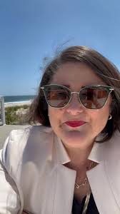 Tami Kelly (@tamikelly_realestate) • Instagram photos and videos