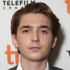 Austin Abrams is now confirmed to star in Zach Cregger's 'Resident Evil'  film 🧟‍♂️ "He's my guy ... we have an amazing thing together" • It's a  rock-em-sock-em Evil Dead 2-style film •