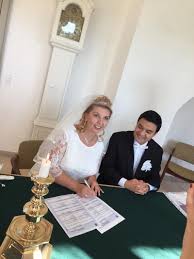 Allerdings können bei einer nachträglichen änderung des nachnamens zusätzliche. Blitzhochzeit Heiraten In Danemark Startseite Heiratsagentur Karina
