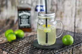 Lynchburg Lemonade Rezept Mit Jack Daniels Rezept Lemonade Rezept Lynchburg Lemonade Fruchtige Cocktails