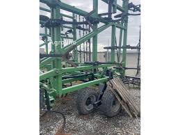 Great Plains 6332 Field Cultivator