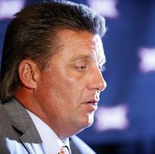 Take Two: Mike Gundy is Head and Shoulders above the fray