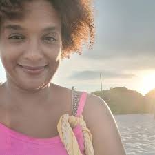 Elsa R Alvarez (@elsaralvarezdip) • Instagram photos and videos