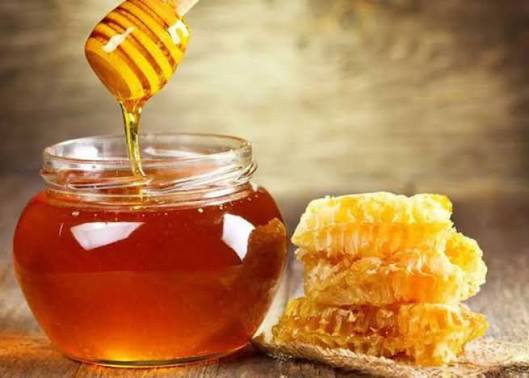 Tổng hợp 5 cách phân biệt mật ong thật giả siêu đơn giản