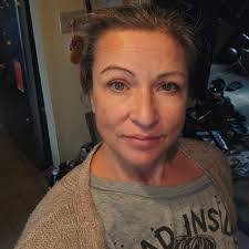 Darcie Carter's Instagram, Twitter & Facebook