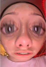 Abbie Hilton's Instagram, Twitter & Facebook