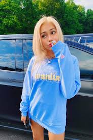 She first began sharing her modeling shots to instagram in september of 2017. Pin On Haley