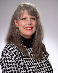 Karin Frost's Instagram, Twitter & Facebook