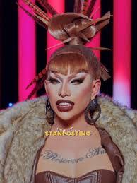 Eve Queen's Instagram, Twitter & Facebook