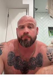 Shaun Arbaugh's Instagram, Twitter & Facebook