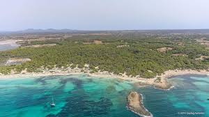 Talk to a guy in one of the houses in pacifidlog to see if the island is there. Mirage Yacht Registered In United Kingdom Vessel Details Current Position And Voyage Information Imo 8732013 Mmsi 235057247 Call Sign Mvxp6 Ais Marine Traffic