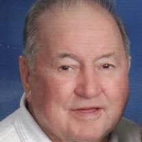 Raymond Ulrich's Instagram, Twitter & Facebook