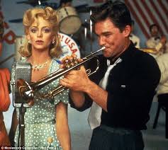 Love These Two In The Movie Swing Shift Goldie Hawn Kurt Russell Goldie Hawn Kurt Russell