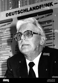 Richard becker hi-res stock photography and images