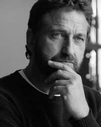 UNTOUCHABLE (Skyggen Series)