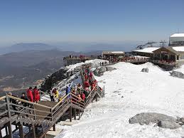 It is a sacred mountain range of the naxi people and has 13 interconnected peaks with a breathtaking view. Jade Dragon Snow Mountain Lijiang Transport Location What To See