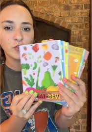 I love my random tts finds lol #postyourcontent #creatorsearchinsights  #contentcreation #girlssupportgirls