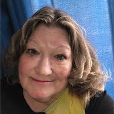 Debbie Bumgardner's Instagram, Twitter & Facebook