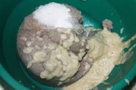 Adonan yang rentan bocor ketika diisi dengan telur menjadi tantangan tersendiri ketika membuatnya. Pempek Palembang Makanan Representatif Kekayaan Bumi Sriwijaya Bagi Mata Dunia Nutrisi Untuk Bangsa