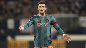 Ajax applications might use xml to transport data, but it is equally common to transport data as plain text ajax allows web pages to be updated asynchronously by exchanging data with a web server. Tadic Ajax Musste Zum Meister Erklart Werden Kicker