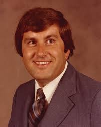 Kelly Horning's Instagram, Twitter & Facebook