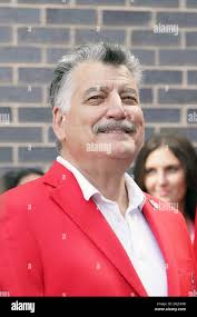 St. Louis, United States. 20th Aug, 2023. Former St. Louis Cardinals player  and member of the St. Louis Cardinals Hall of Fame, Keith Hernandez, waits  to be introduced at inauguration ceremonies for