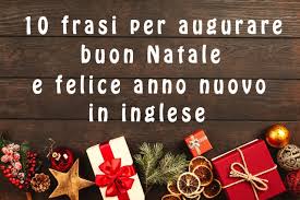 Gli articoli determinativi e io sono giulia, la tua teacher di school2u, e oggi ti parlerò del verbo essere, che in inglese si dice to te lo lascio vedere ancora un istante e poi ti mostro qualche piccola frase che ho costruito, dove ho. Buon Natale In Inglese Come Augurare Buon Natale E Felice Anno Nuovo
