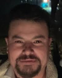 Lara Durham's Instagram, Twitter & Facebook