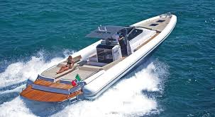 Bateaux Les Semi Rigides Les Plus Styles Bateau Pneumatique Bateaux Bateaux De Luxe