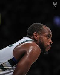 James khristian middleton (born august 12, 1991) is an american professional basketball player for the milwaukee bucks of the national basketball association (nba). Milwaukee Bucks On Twitter Khris Middleton Is The First Player To Record At Least 20 10 5 5 In Back To Back Playoff Games H T Eliassports