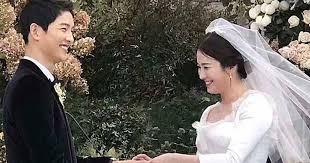 Read more on this, here, here and. Trending Song Hye Kyo Started Crying After Song Joong Ki Said This To Her At Their Wedding Koreaboo