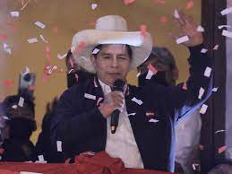 Pedro castillo jura como presidente de perú. Peru Pedro Castillo Gewinnt Prasidentschaftswahl Politik
