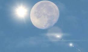 Summer is slooowly wrapping up, and that comes with a big feeling that everything is about to. New Moon In Leo How Will August S New Moon Affect Your Horoscope Big World Tale