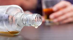 Ces dernières années, le nombre de morts sur route à cause de l'alcool a sensiblement baissé. Quel Est Vraiment L Impact De L Alcool Dans La Mortalite En France La Revue Du Vin De France